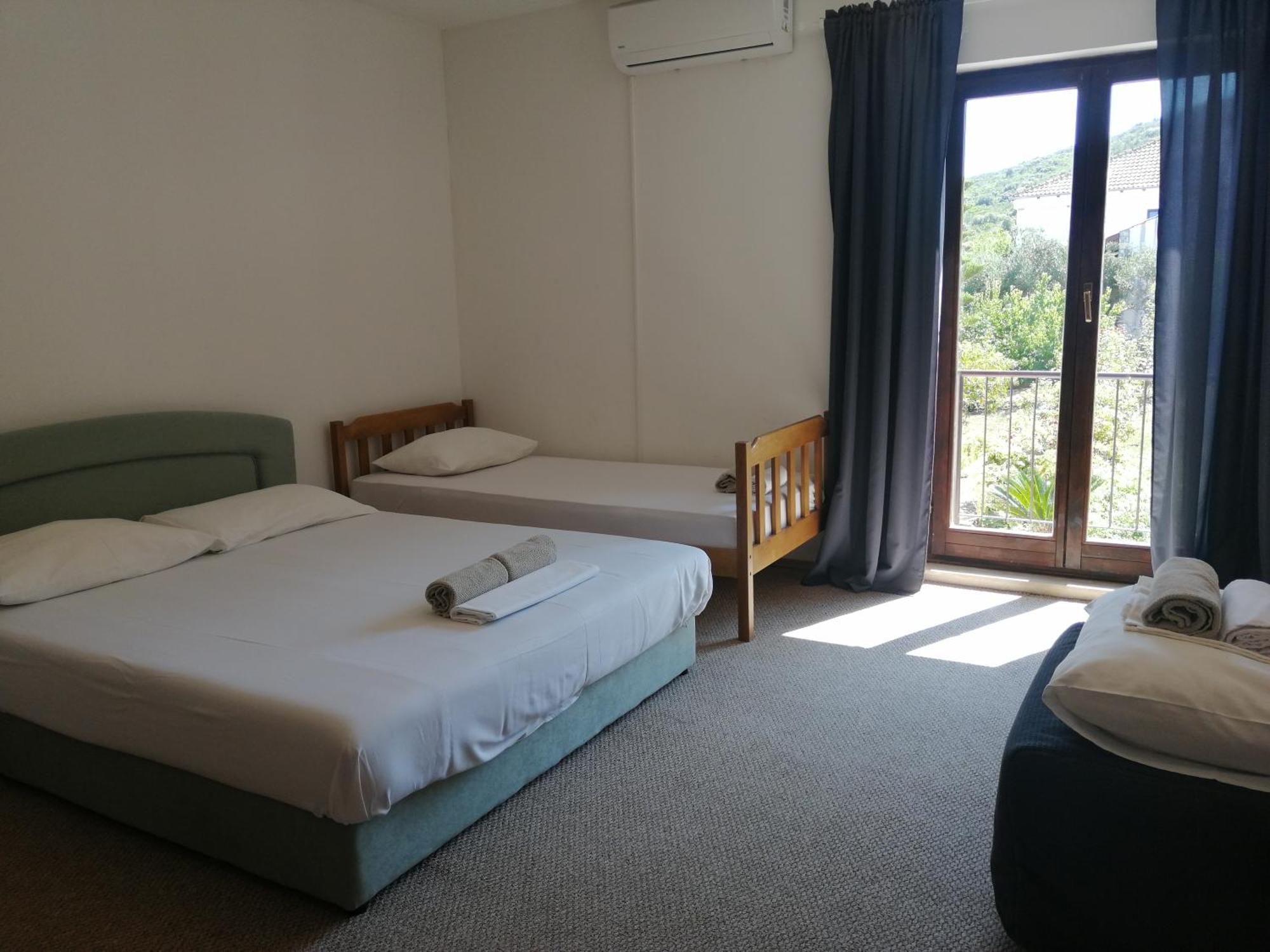 Trim Rooms And Apartments Lovište المظهر الخارجي الصورة