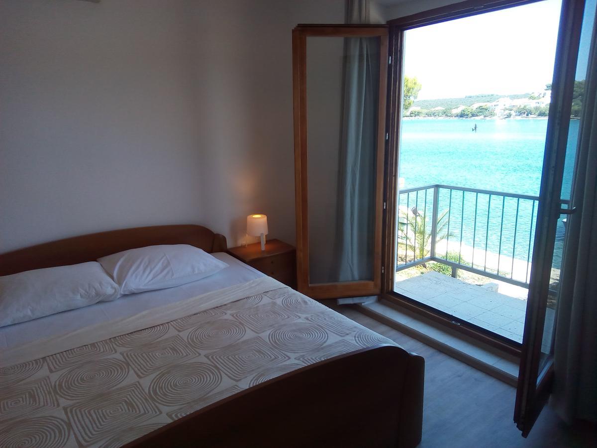 Trim Rooms And Apartments Lovište المظهر الخارجي الصورة