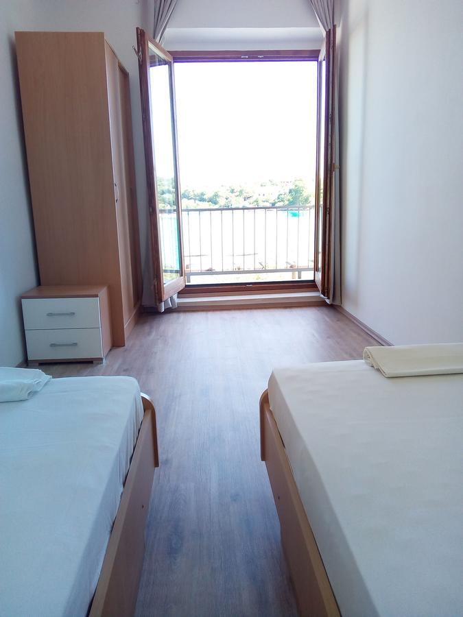 Trim Rooms And Apartments Lovište المظهر الخارجي الصورة