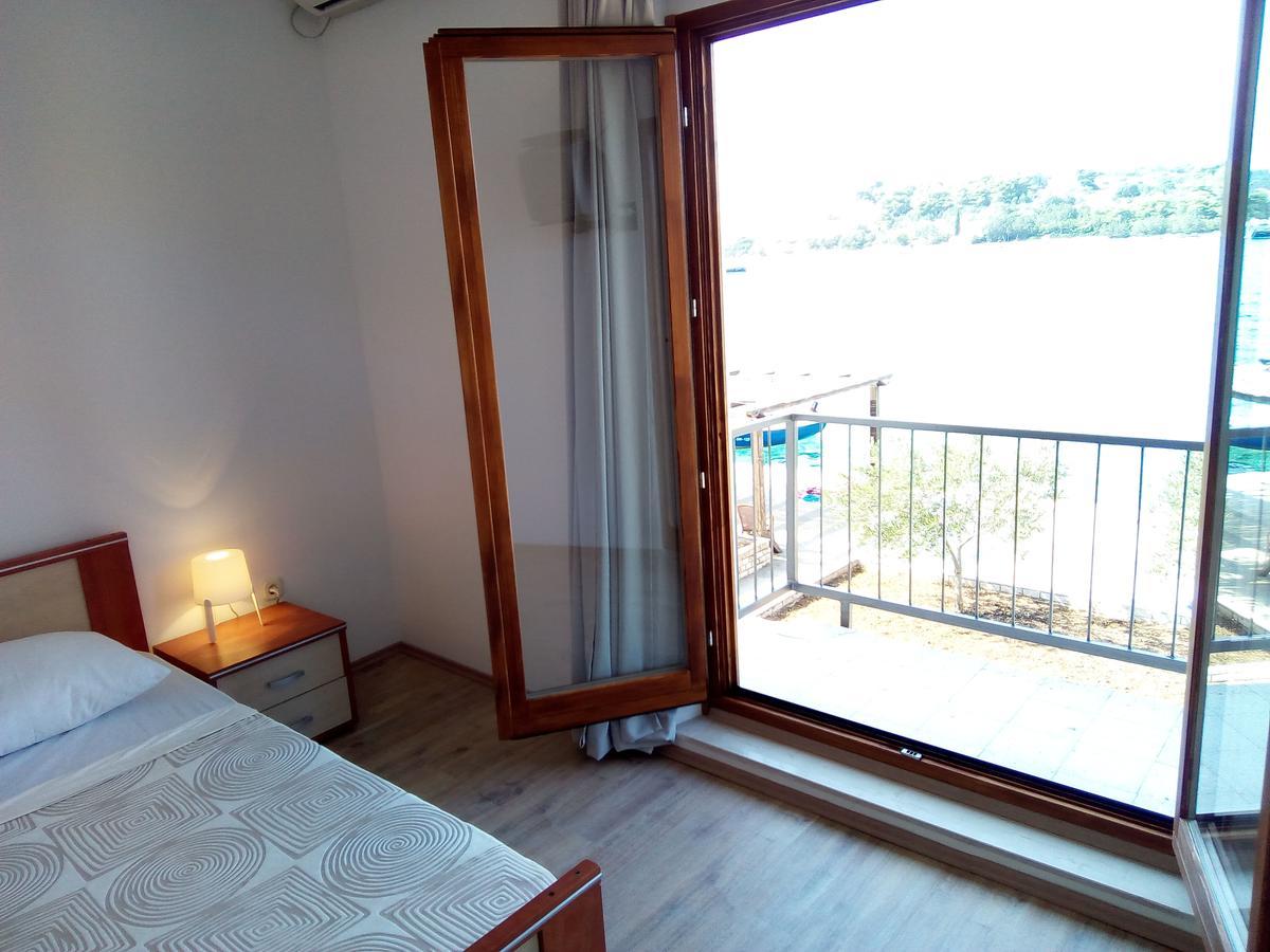 Trim Rooms And Apartments Lovište المظهر الخارجي الصورة